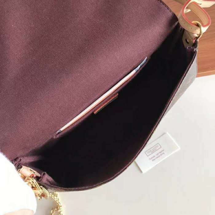 Louis Vuitton LV Women Favorite MM Clutch in Monogram Coated Canvas-Brown