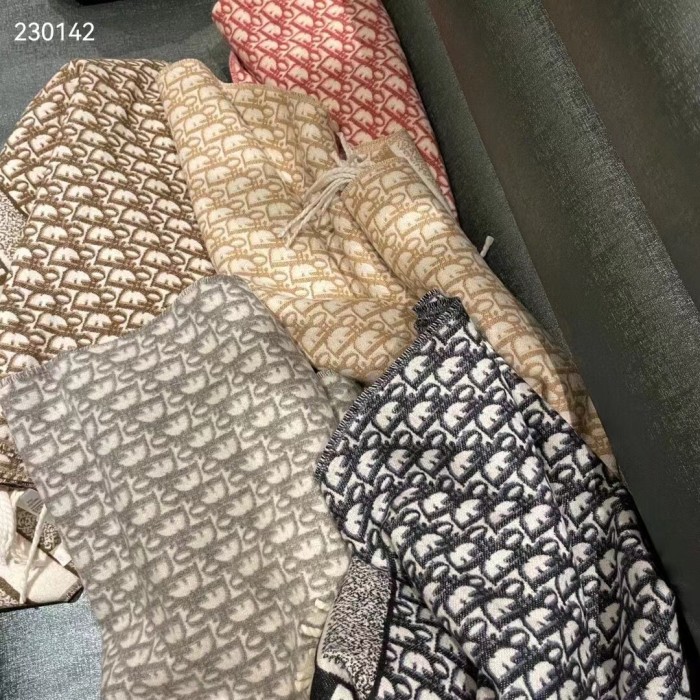 Dior Unisex CD Dior Oblique Scarf Gray Cashmere Double-Sided Fringed Ends