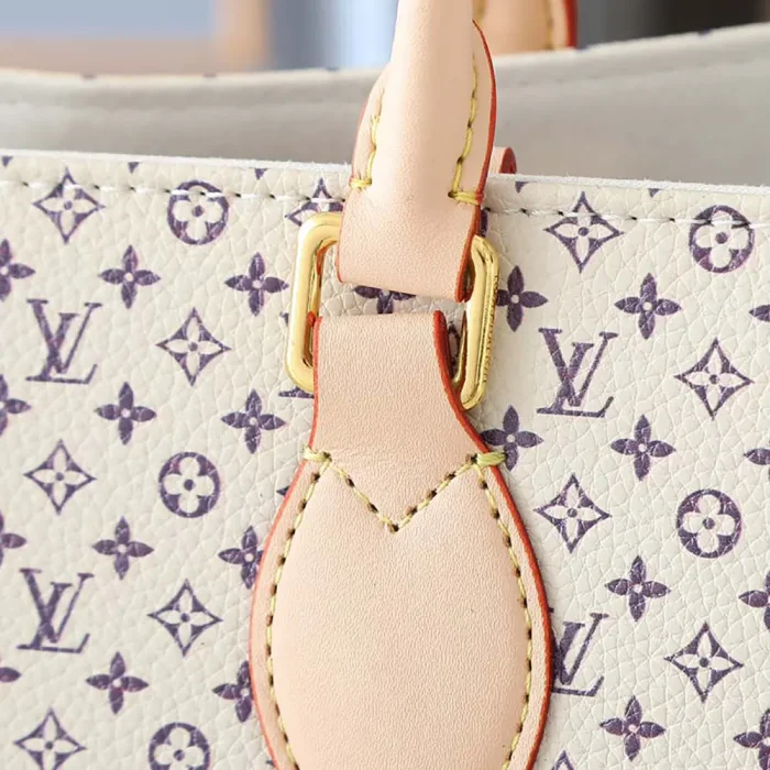 Louis Vuitton LV Women Onthego PM H27 M15138