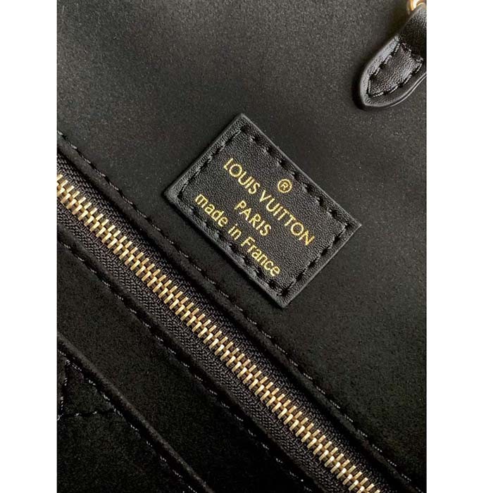Louis Vuitton Unisex LV OnTheGo MM Black Grained Calfskin Hook Closure