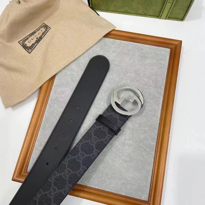 Gucci Unisex GG Blondie Belt Round Interlocking G Buckle Black GG Supreme Canvas