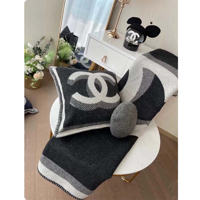 Chanel Unisex CC Cotton Wool Tweed Beige Black Multifunction Scarf Blanket