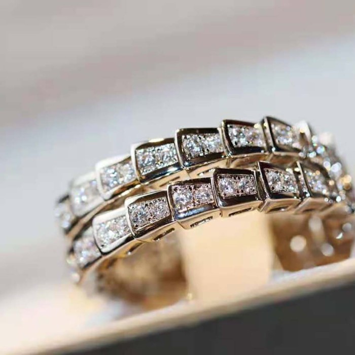 Bvlgari Women Serpenti Viper Two-coil 18 KT White Gold Ring
