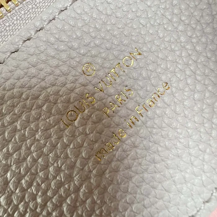 Louis Vuitton LV Women Bella Tote in Calfskin-leather Trim M13838