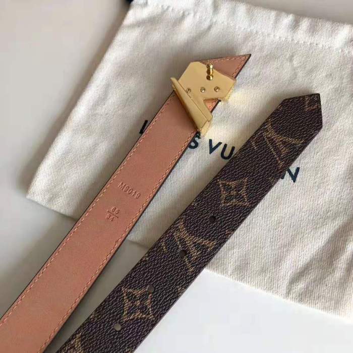 Louis Vuitton LV Unisex V Essential 30mm Belt in Monogram Canvas and Calf Leather