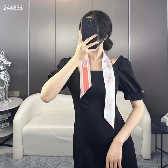 Dior Women CD Toile De Jouy Sauvage Mitzah Scarf Ivory Pink Silk Twill