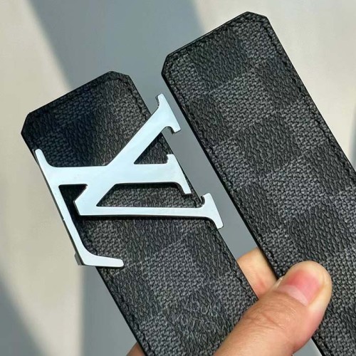 Louis Vuitton Unisex LV Initiales 40mm Reversible Belt Damier Graphite Canvas