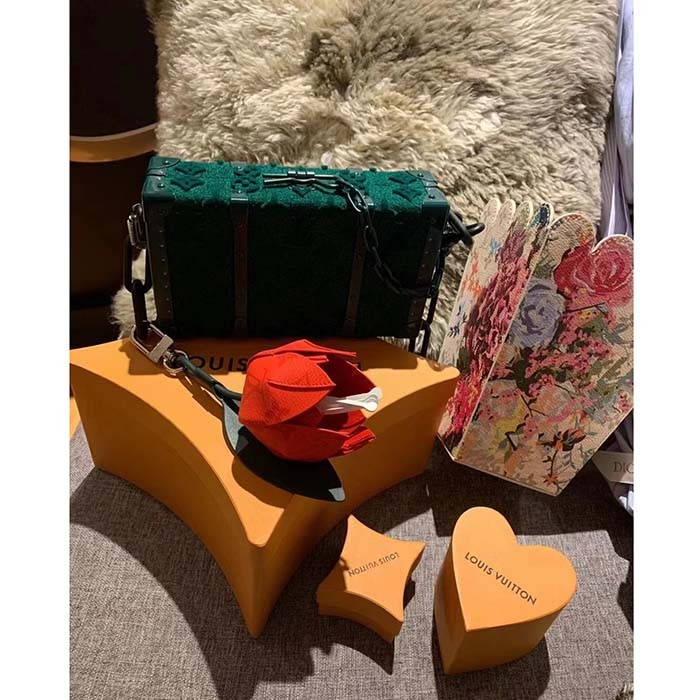 Louis Vuitton Unisex LV Flower Popcorn Basket Flower Canvas Leather Beige Microfiber