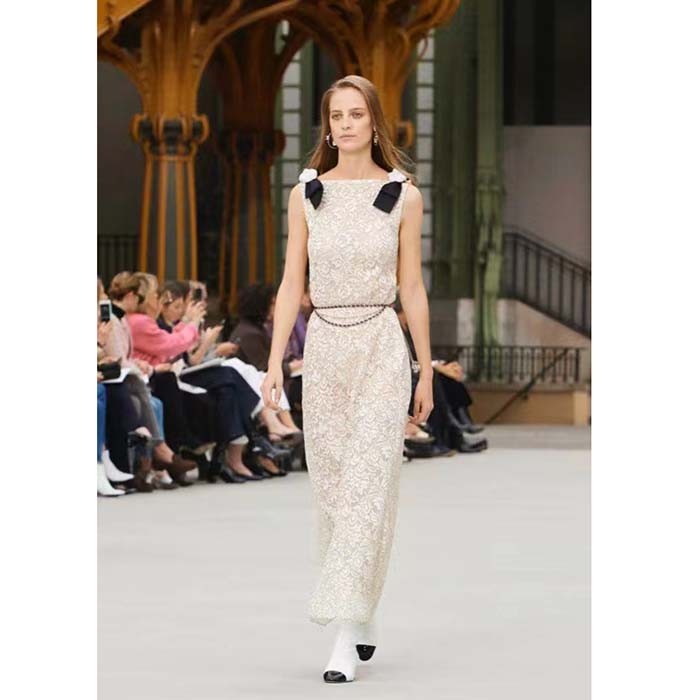 Chanel Women CC Chain Belt Lambskin Glass Pearls Gold-Tone Metal Strass Black