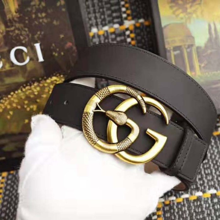 Gucci Unisex Leather Belt with Double G Buckle with Snake in Black Leather