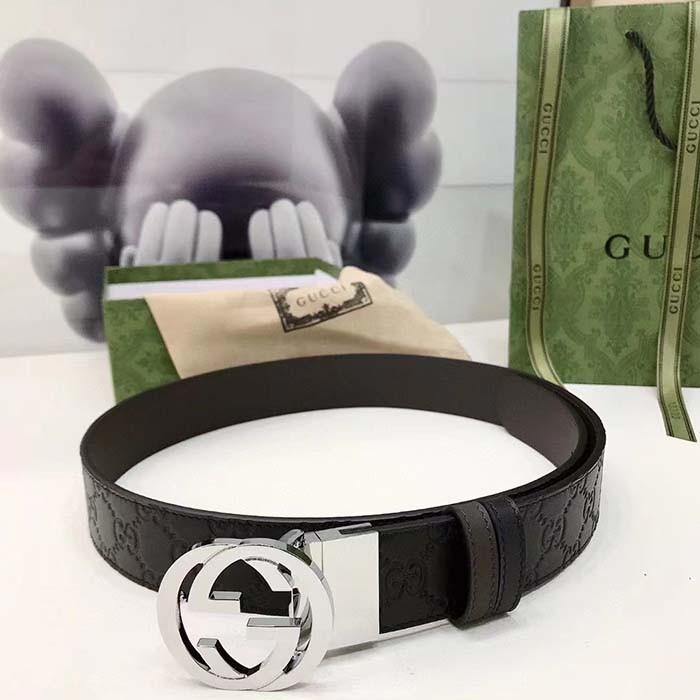 Gucci Unisex GG Reversible Gucci Signature Belt Black Leather Reverses To Brown Leather
