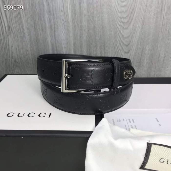 Gucci Unisex Black Signature Belt GG Detail Square Buckle 3.8 CM Width