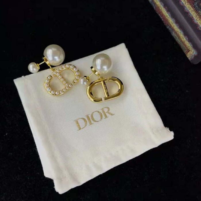 Dior Women Tribales Earrings Gold-Finish Metal and White Resin Pearls