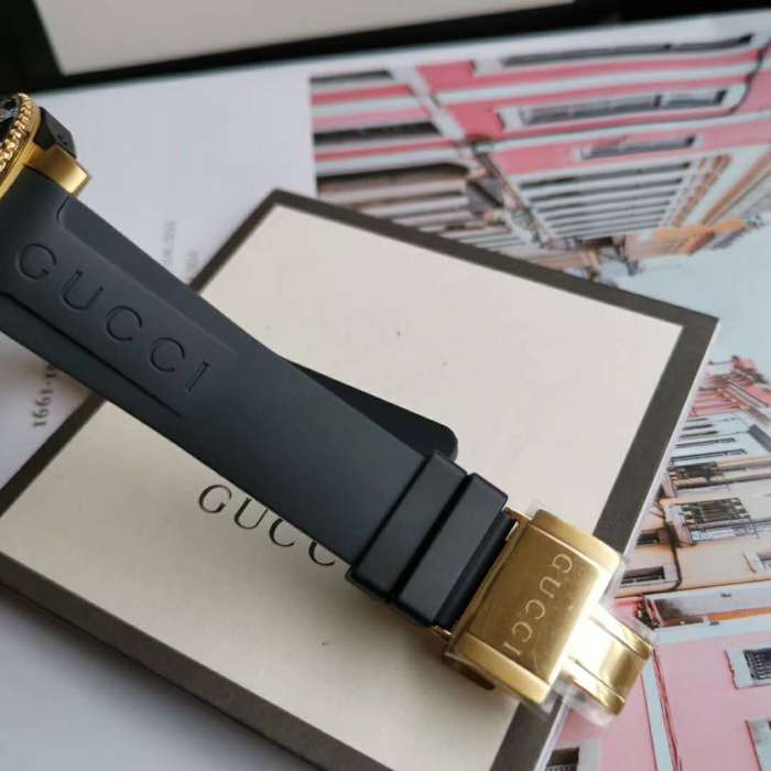 Gucci Men Gucci Dive Watch 45mm-Black