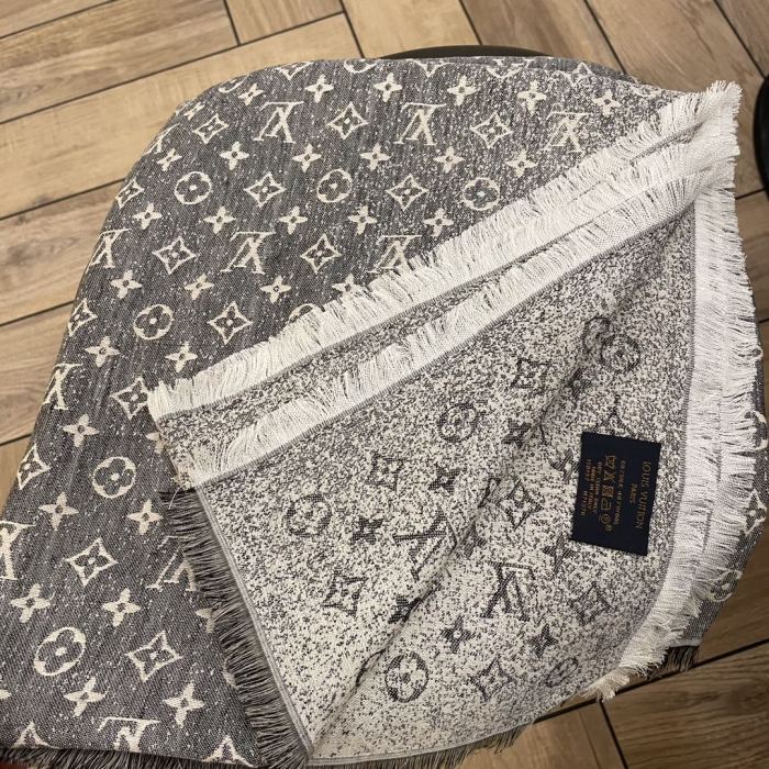 Louis Vuitton LV Unisex Monogram Jacquard Denim Shawl Gray Cotton Wool Silk