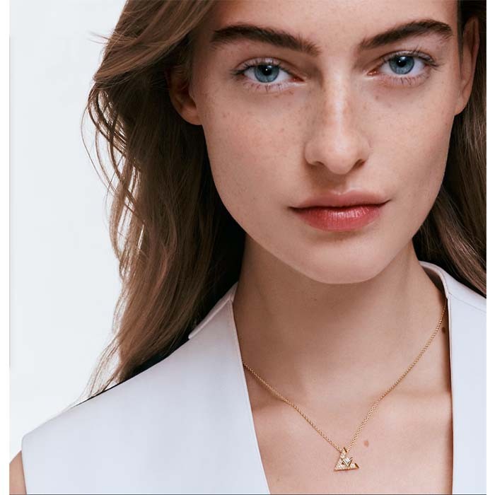 Louis Vuitton Unisex LV Volt One Pendant Yellow Gold 36 Diamonds 0.16 CT