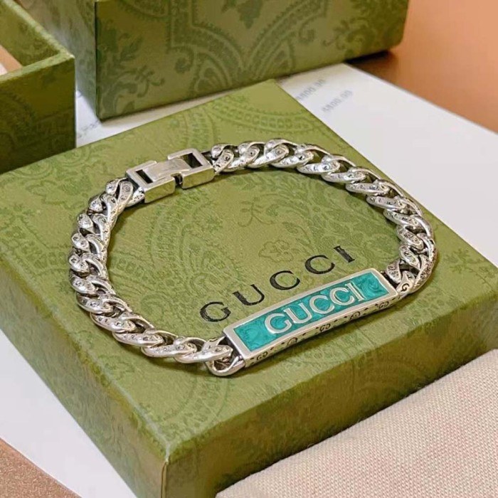 Gucci Women Gucci Logo Enamel Bracelet