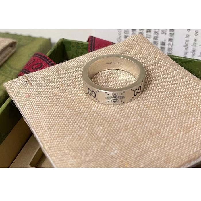 Gucci Unisex GG Bee Engraved Ring 925 Sterling Silver Aged Silver-Toned Hardware