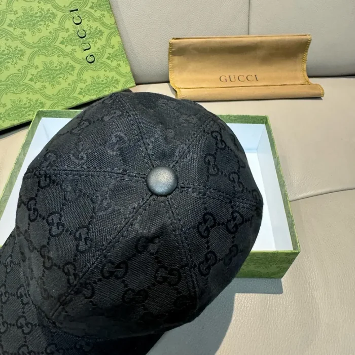 Gucci Unisex Original GG Canvas Baseball Hat with Web-Black 200035KQWBG1060