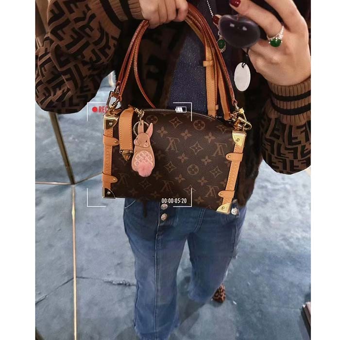 Louis Vuitton Unisex LV Bunny Key Holder Brown Pink Leather Canvas Mink