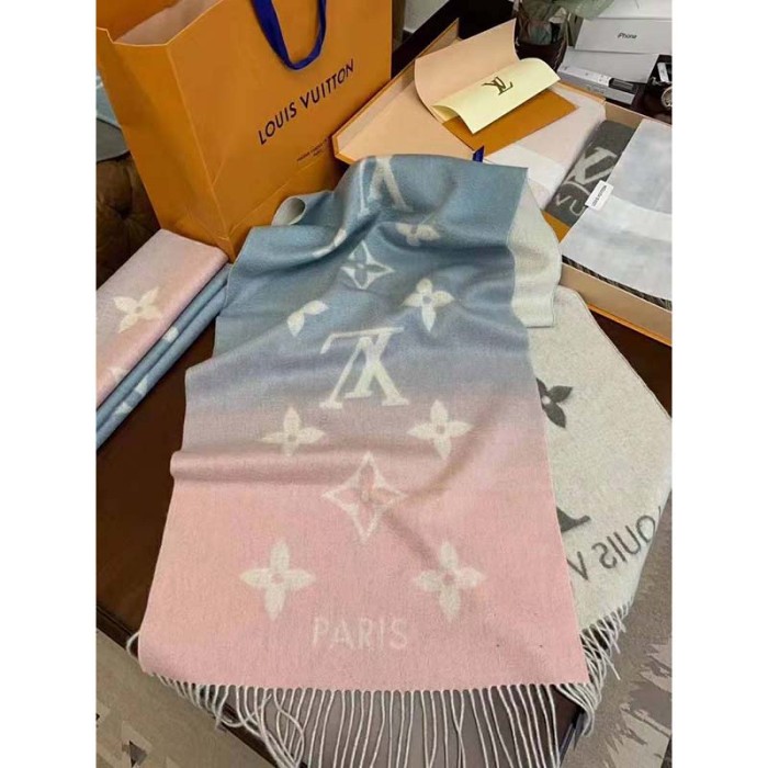Louis Vuitton LV Women Reykjavik Gradient Cashmere Scarf with Iconic Monogram-Blue