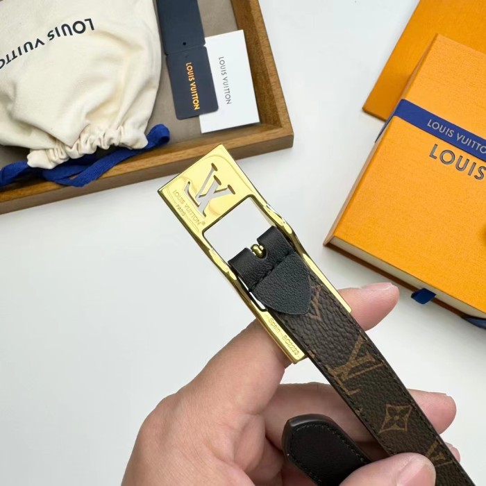 Louis Vuitton Unisex LV Duo 18MM Reversible Belt Monogram Canvas Recto Side Black Leather Verso