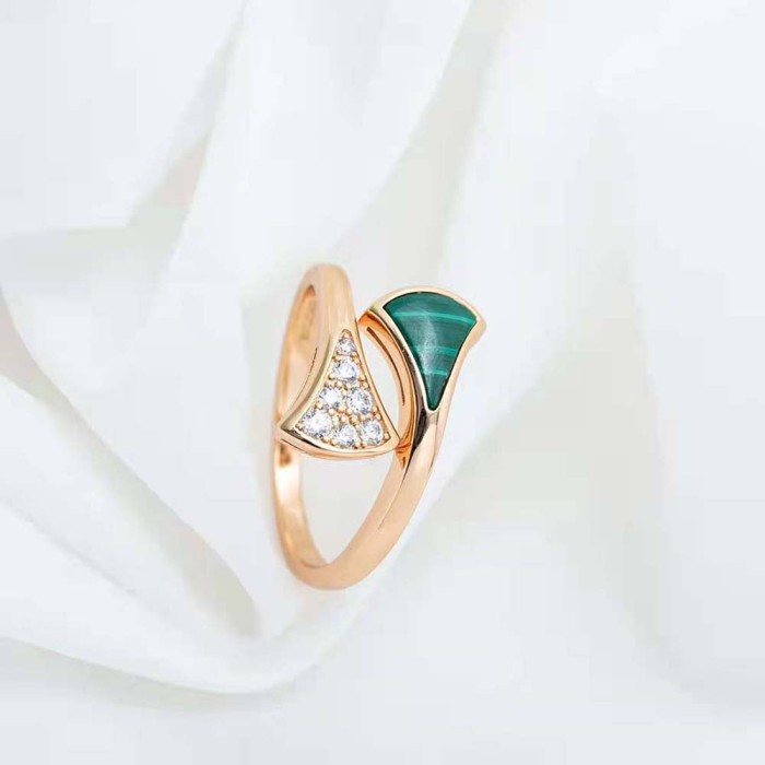 Bvlgari Women Divas Dream 18 KT Rose Gold Ring
