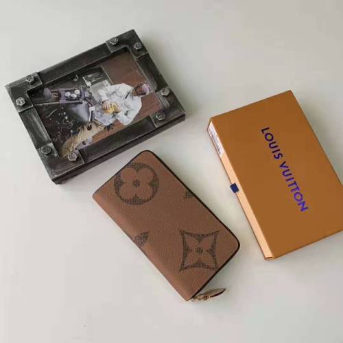 Louis Vuitton LV Women Zippy Wallet in Giant Monogram Reverse Canvas