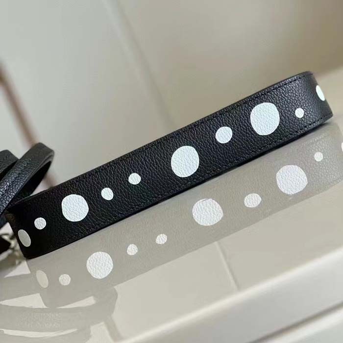 Louis Vuitton LV Women Easy Pouch On Strap Black White Embossed Grained Monogram Cowhide