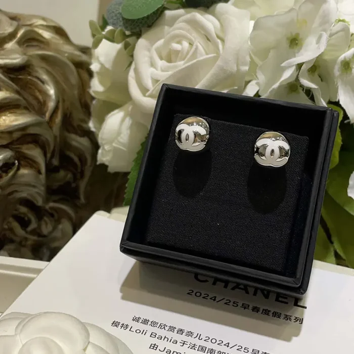 Chanel Women Stud Earrings Metal Resin ABE810B19198