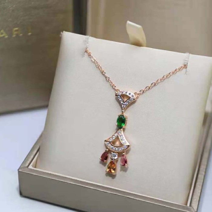 Bvlgari Women Divas Dream Necklace 18 KT Rose Gold