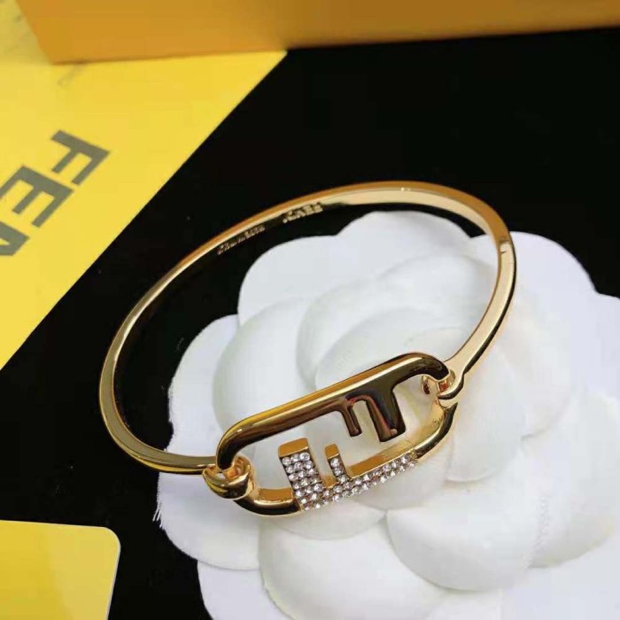 Fendi Women O Lock Bracelet Gold-Colored Bracelet
