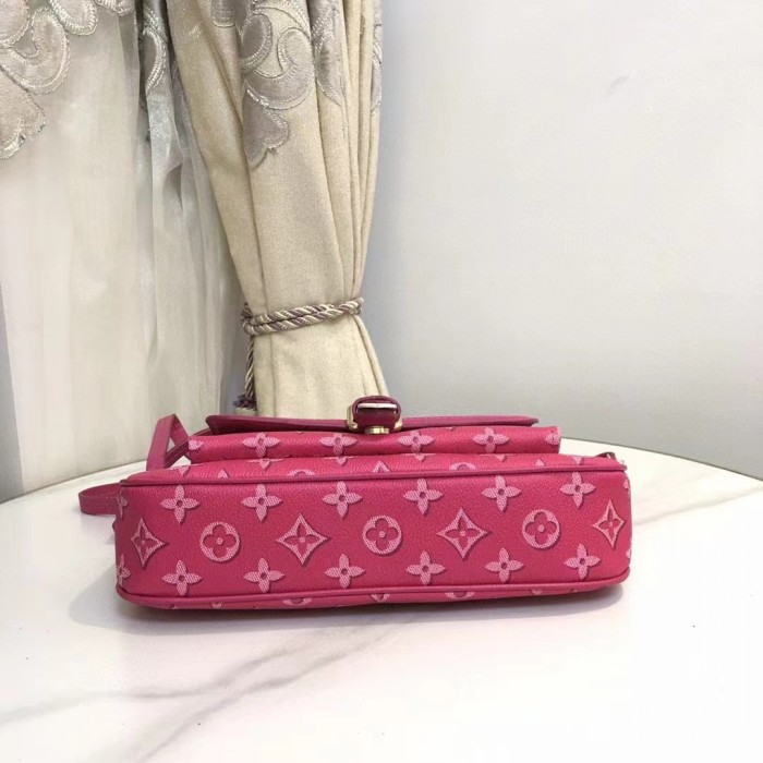 Louis Vuitton LV Women Maxi Multi Pochette Accessoires Handbag Fuchsia Pink Monogram Coated Canvas