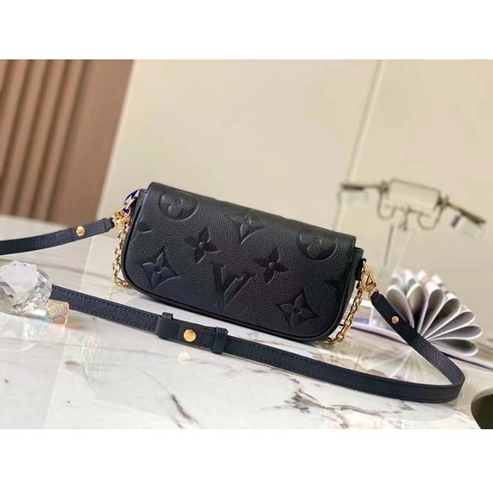 Louis Vuitton Women LV Wallet On Chain Ivy Black Monogram Embossed Supple Grained Cowhide Leather M82154