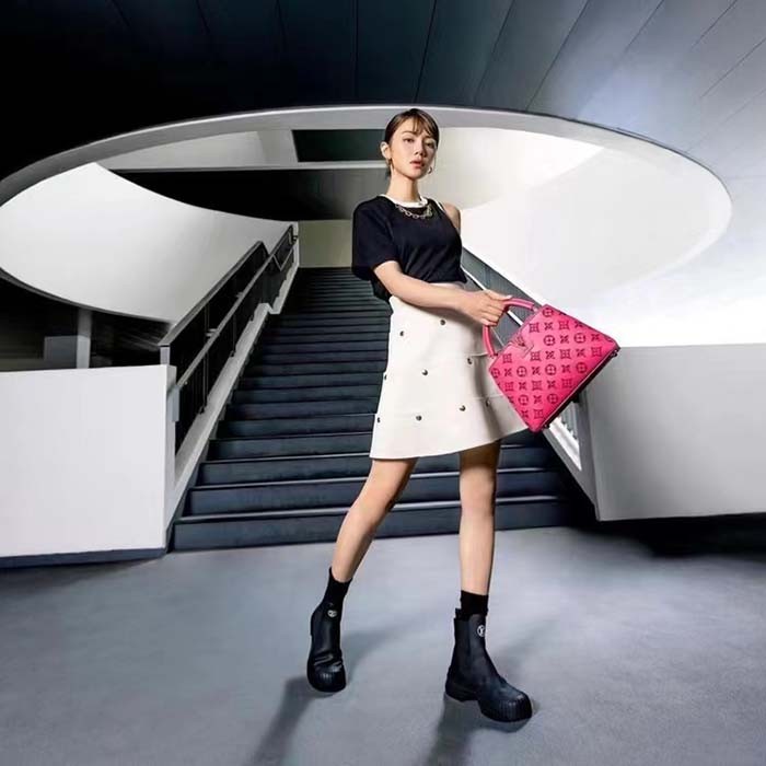 Louis Vuitton LV Women Capucines BB Handbag Pink Calfskin Leather Cowhide Lining