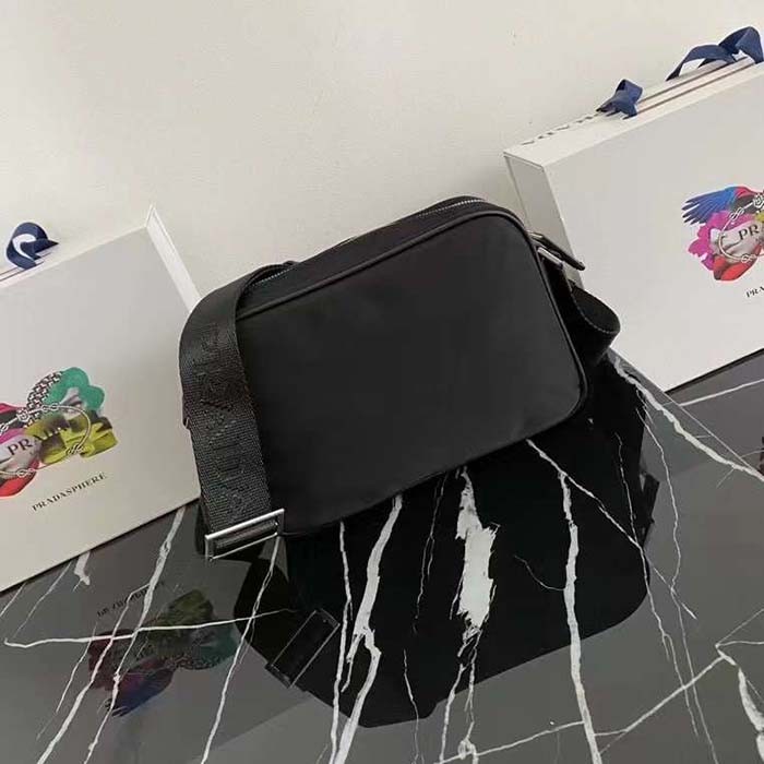 Prada Unisex Re-Nylon Saffiano Shoulder Bag Black Zipper Closure Fabric