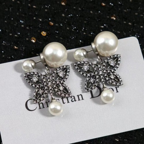 Dior Women CD Papillon De Nuit Earrings Antique Silver Metal Pearls