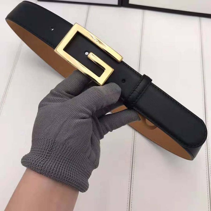 Gucci Unisex Leather Belt with G Buckle-Black