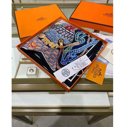 Hermes Women Super Silk Quest Detail Scarf 45 Twill