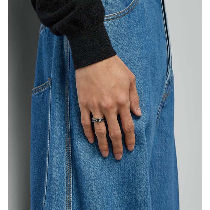 Gucci Unisex GG Ring Interlocking G 925 Sterling Silver Black Enamel Decorative Ridge