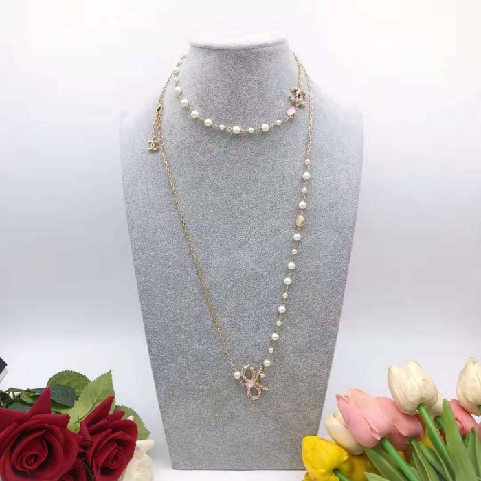 Chanel Women Long Necklace in Metal and Glass Pearls Strass