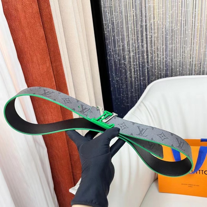 Louis Vuitton Unisex LV Line 40 MM Reversible Belt Green Monogram Eclipse Reverse Coated Canvas