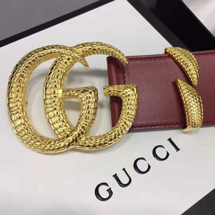 Gucci Unisex Leather Belt with Double G Buckle in Burgundy Leather