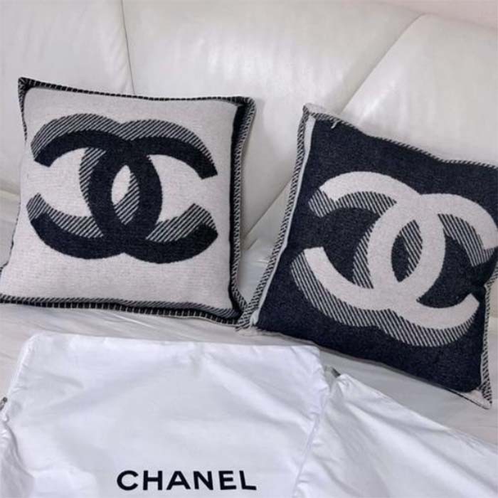 Chanel Unisex CC Cushion Cotton Wool Tweed Beige Navy Multifunction