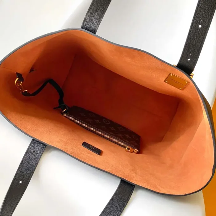 Louis Vuitton Women Low Key Hobo PM-Brown M25354