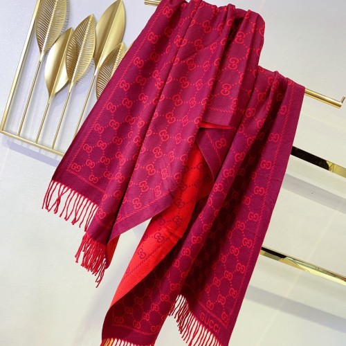 Gucci Women GG Jacquard Pattern Knitted Scarf Magenta Bordeaux GG Wool