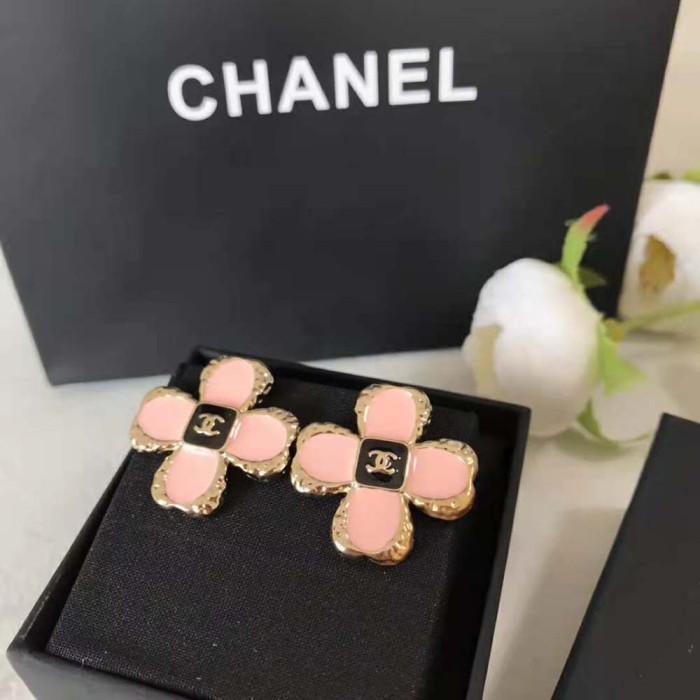 Chanel Women Stud Earrings in Metal and Resin