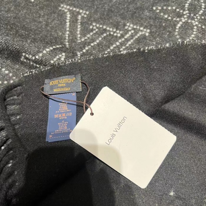 Louis Vuitton Unisex LV Mahina Flight Mode Scarf Black Cashmere Wool M77902