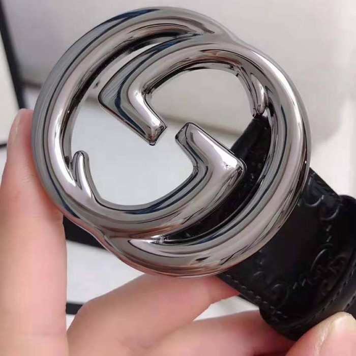 Gucci Unisex Gucci Signature Leather Belt with Interlocking G Buckle-Black