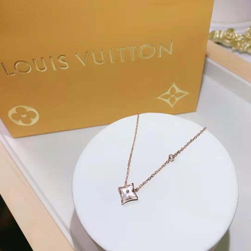Louis Vuitton Women Color Blossom Star Pendant in Pink Gold